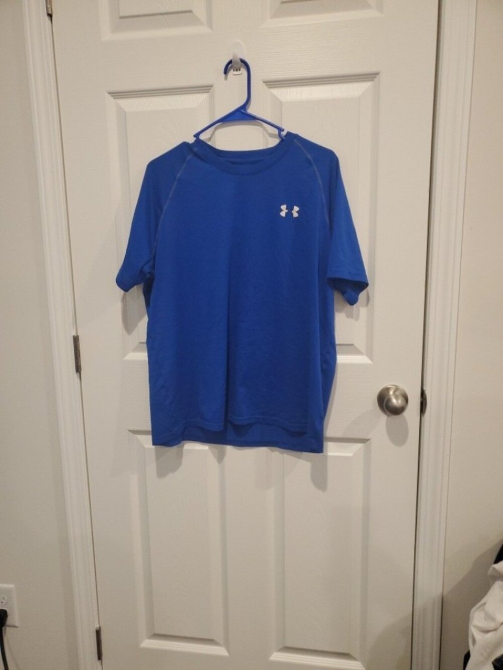 Under Armour Men's Blue Medium Short Sleeve Loose T Shirt